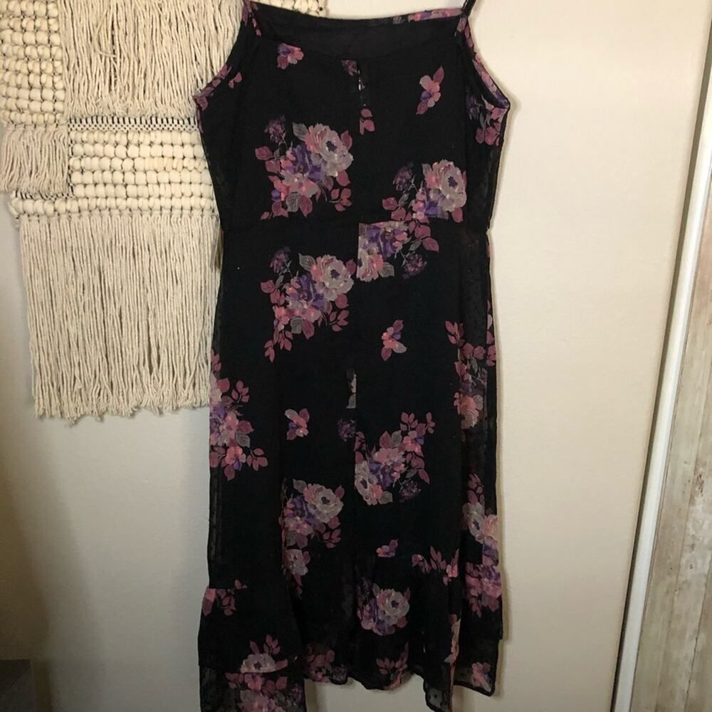Express Black Floral Clip Dot Tiered Midi Dress - Picture 5 of 12